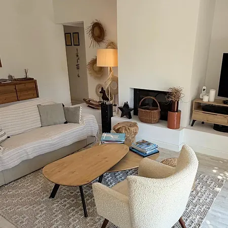 Cosi Villa *